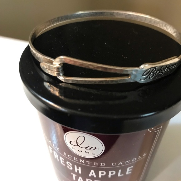 ▪️Brighton Silver Bangle - Picture 2 of 7